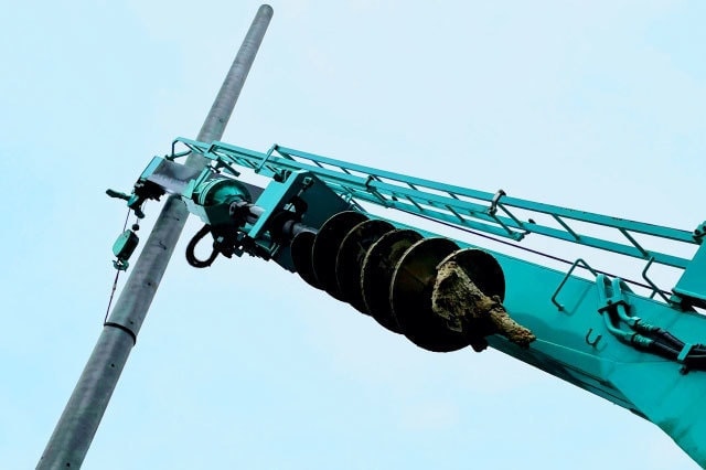 引き込み柱工事